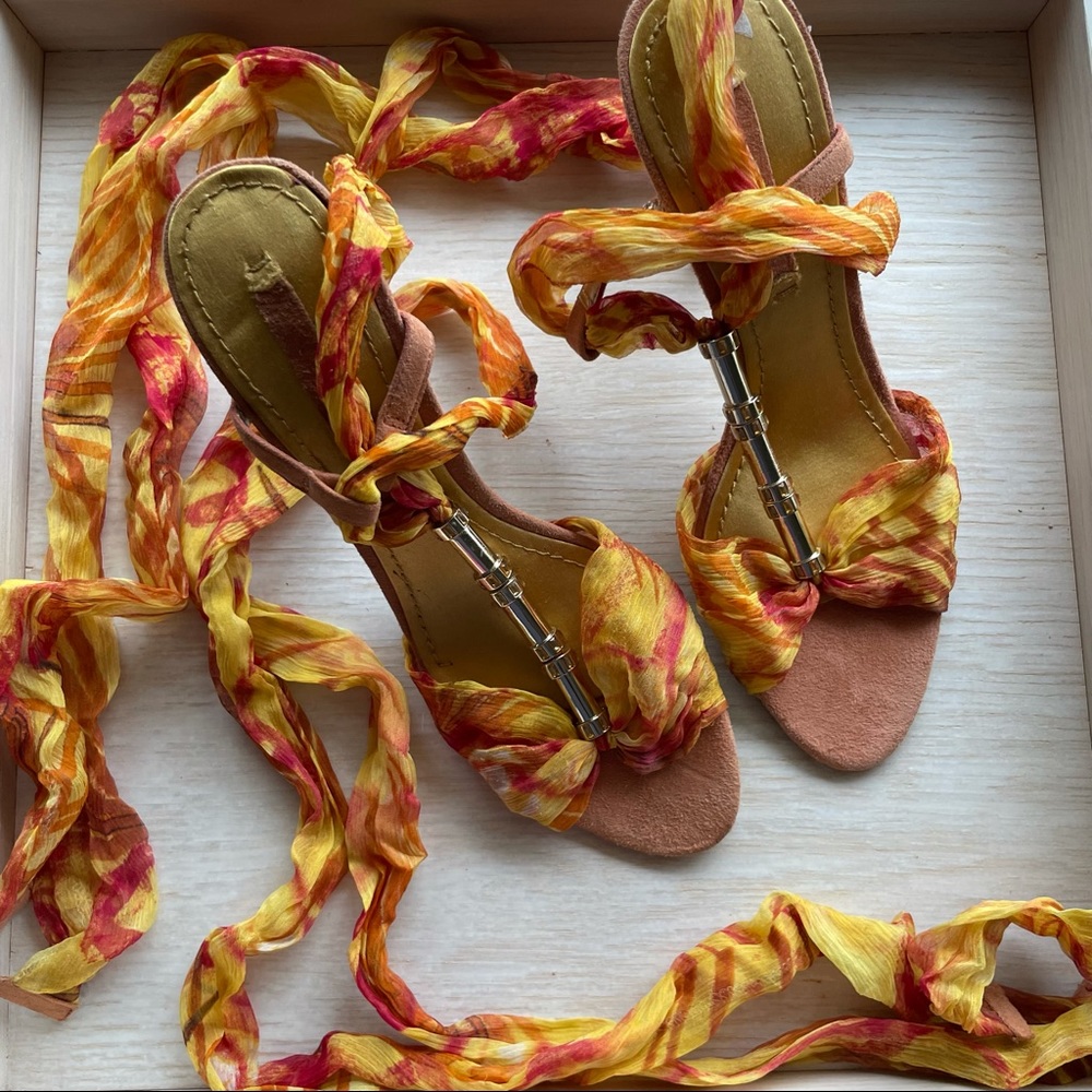 Nine West Jennica orange and yellow lace up heel sandal size 5.5